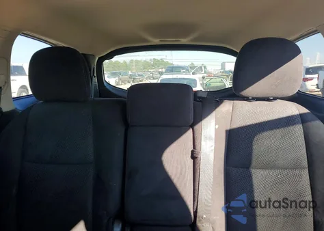 2015 Nissan Pathfinder S z USA, uszkodzony, nr VIN 5N1AR2MN6FC676063